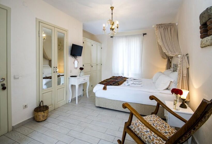 Suite Executive, Alaçatı Sultan Konak Butik Otel ℳℛ Luxury Concept