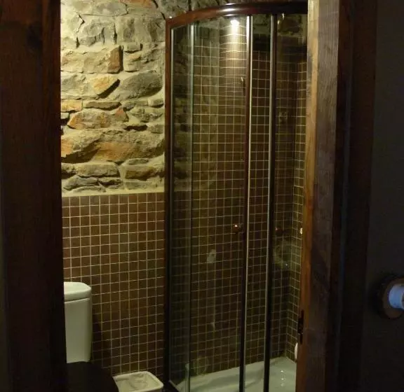 Standard Kolmen Hengen Huone, Hostal De Montaña La Aldeya