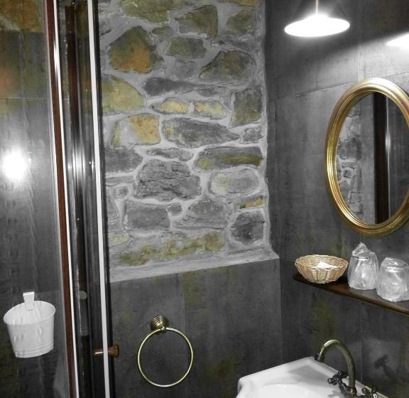 Четырехместный Номер Стандарт, Hostal De Montaña La Aldeya