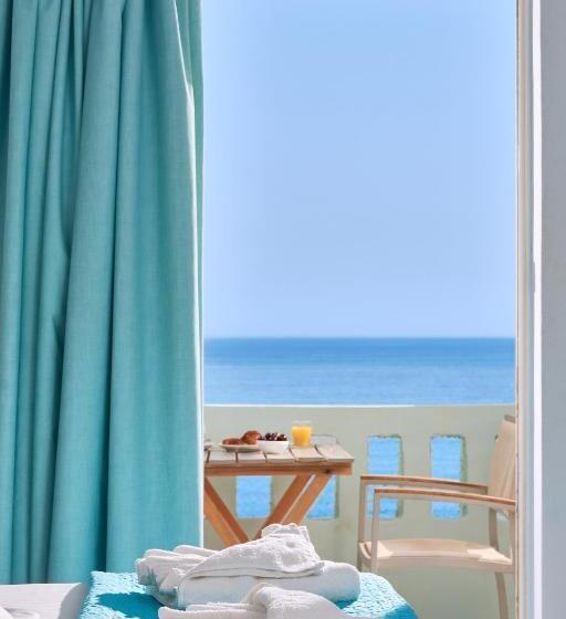 Трехместный Superior Вид на Море, Aptera Beach