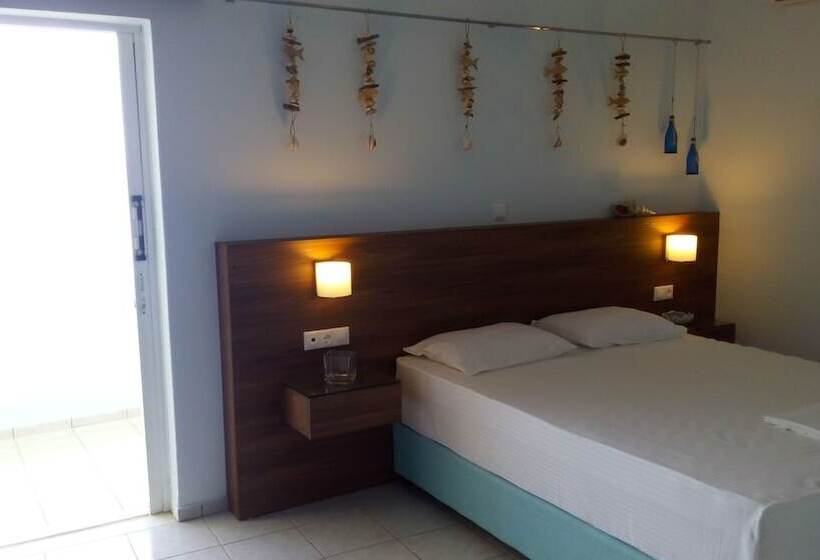 수피리어 트리플룸 바다 전망, Aptera Beach