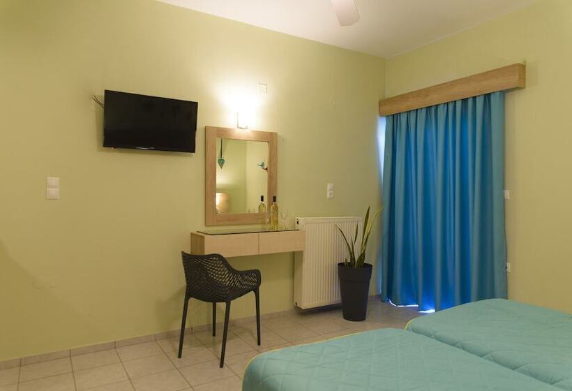 Трехместный Superior Вид на Море, Aptera Beach