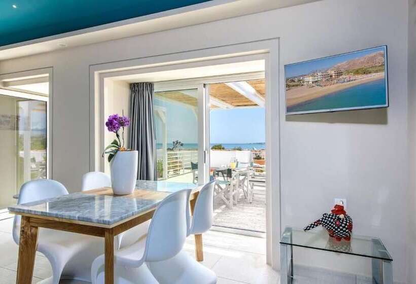 스위트 킹사이즈 침대, Aptera Beach