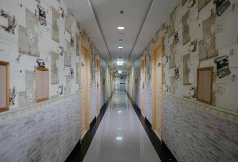 חדר דחוקס עם מיטת קינג, Best Western Royal Buriram