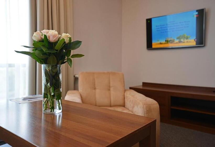 דירת חדר, Esperanto