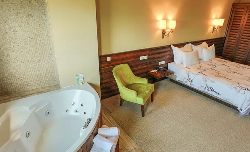 패밀리 스위트, Gazelle Resort & Spa