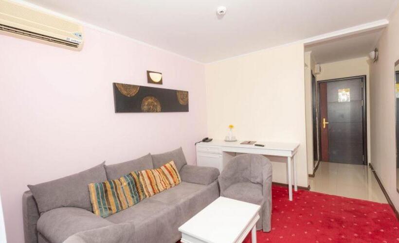 海の見える１ベッドルームアパートメント, Parc