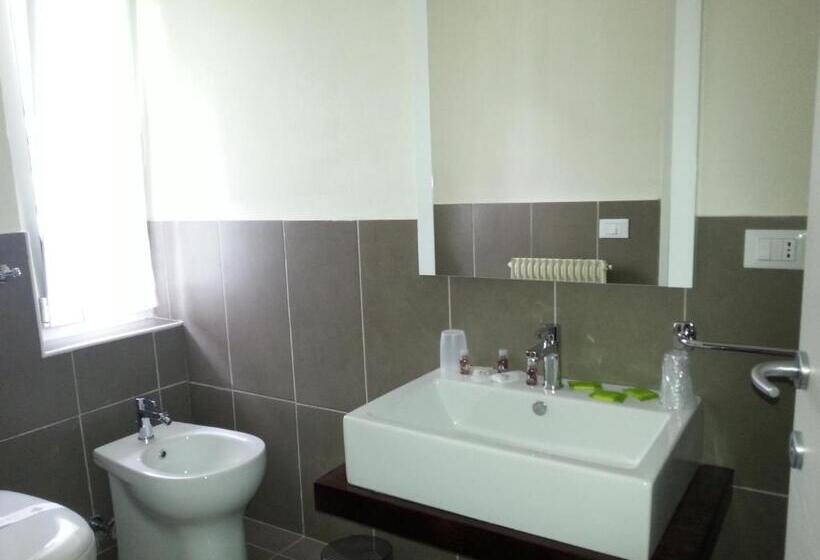 スタンダードトリプルルーム, Pineta