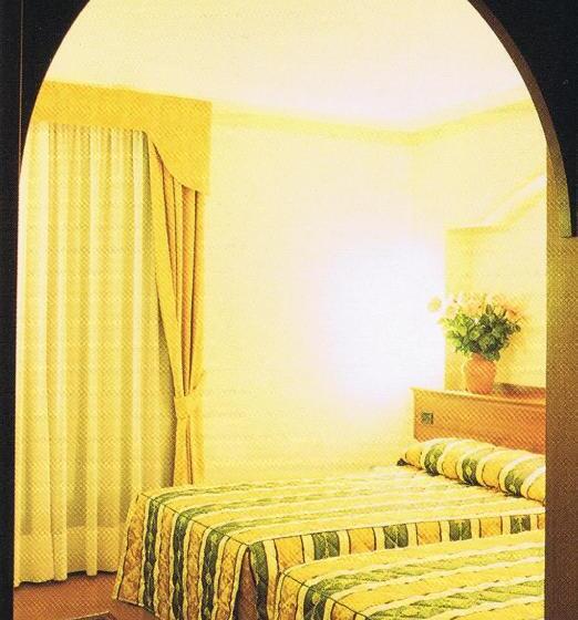 Standardzimmer, Piroga Padova