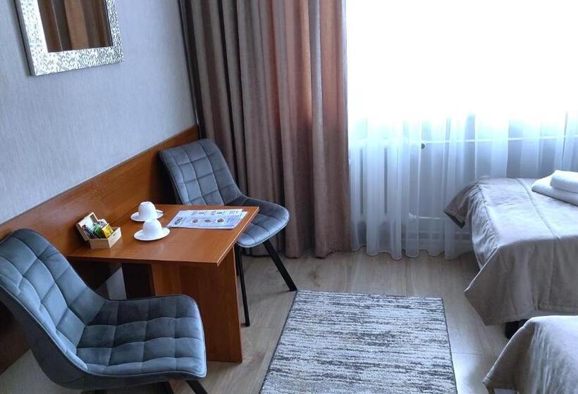 اتاق استاندارد, Polonia