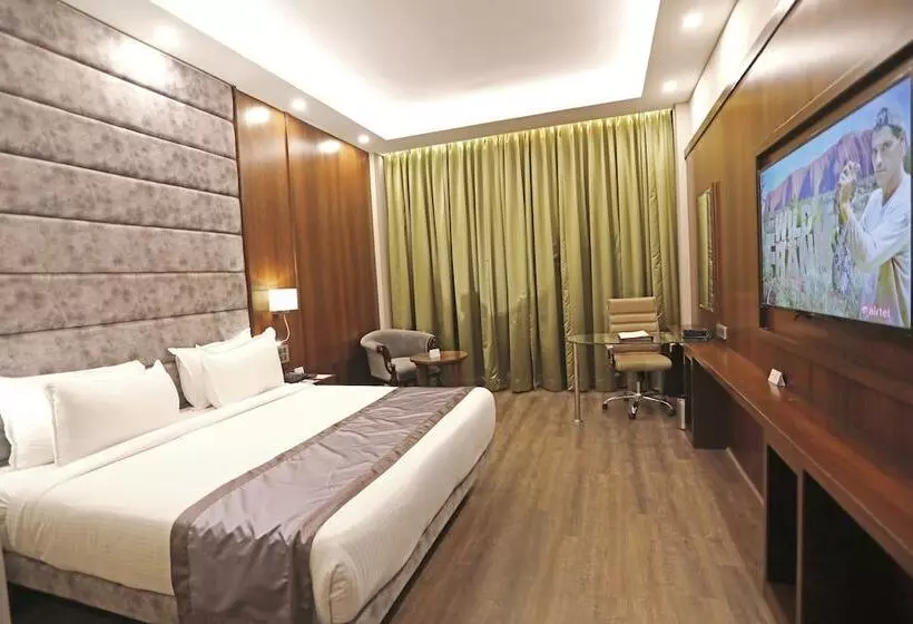 クラブルーム, Ramada By Wyndham Jamshedpur