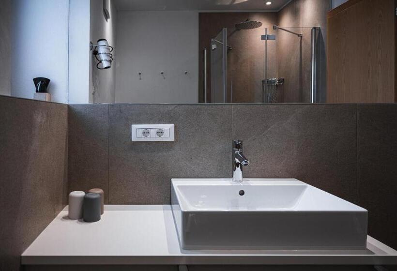 带2个卧室的公寓, Residence Montana