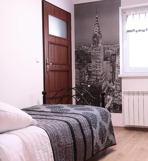 스탠다드 싱글 룸, Leo Hostel