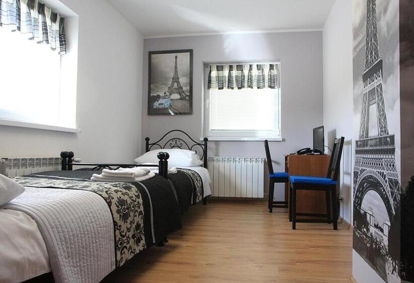 스탠다드 룸, Leo Hostel