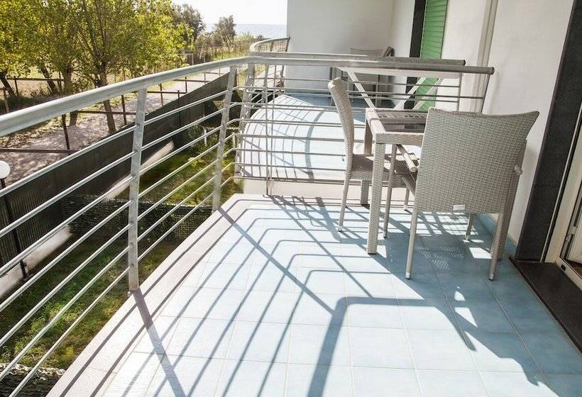 スタンダードルーム, Medea Beach Resort