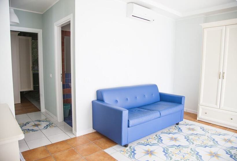 スタンダード４人部屋, Medea Beach Resort