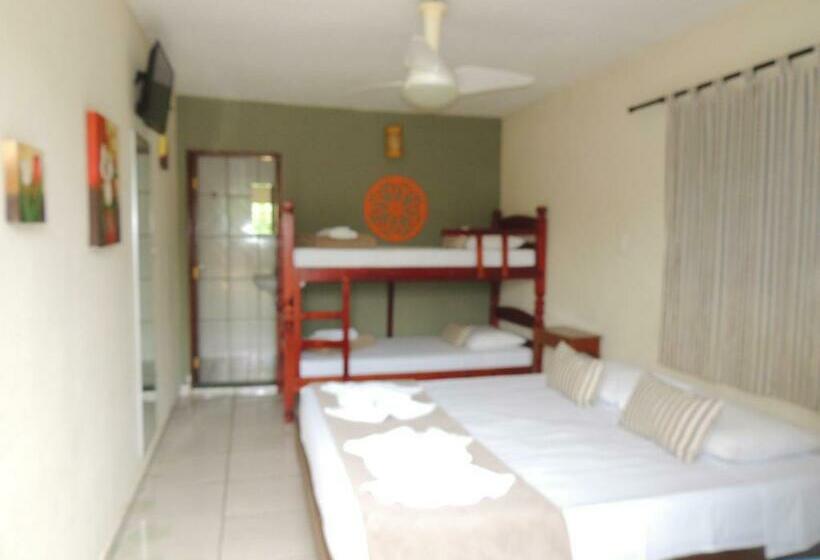 スタンダード４人部屋, Pousada Villa Três