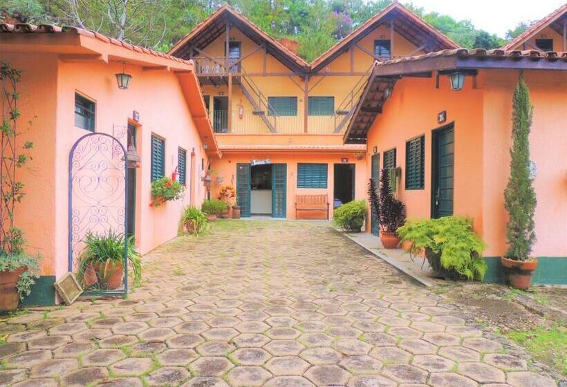 4인용 스탠다드 룸, Pousada Villa Três