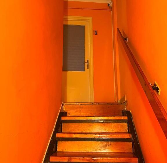 اتاق استاندارد با سرویس بهداشتی مشترک, Casa Nora