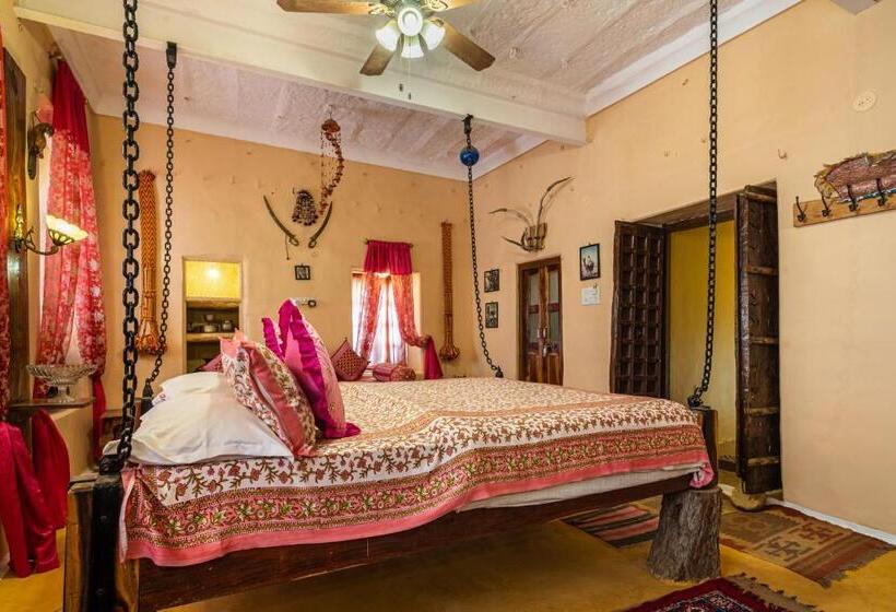 スーペリアールーム, Desert Boy S   Royal Stay On Fort