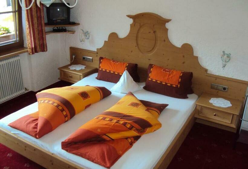 Standardrum, Fürstenhof