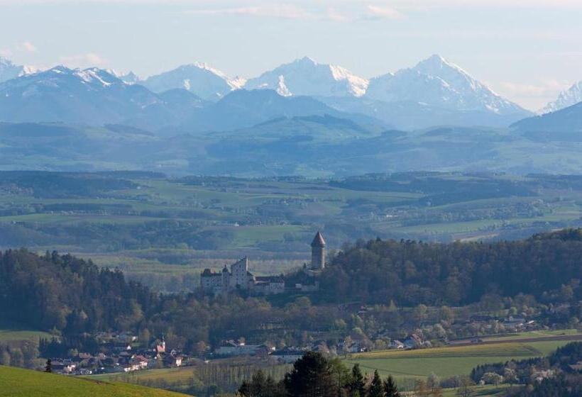 Семейные Апартаменты, Gasthof Schiefer Zur Zugbrücke