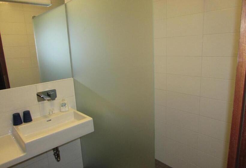 Семейные Апартаменты, Gasthof Schiefer Zur Zugbrücke