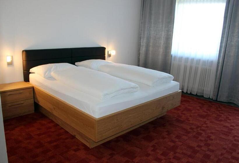 Comfort room with balcony, Gasthof Schiefer Zur Zugbrücke