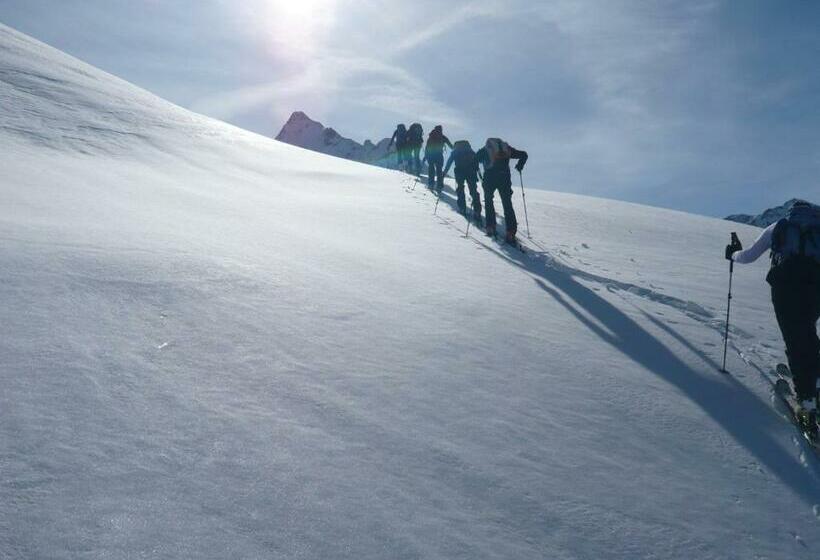バルコニー付きスタンダードルーム, Pension Schöpf