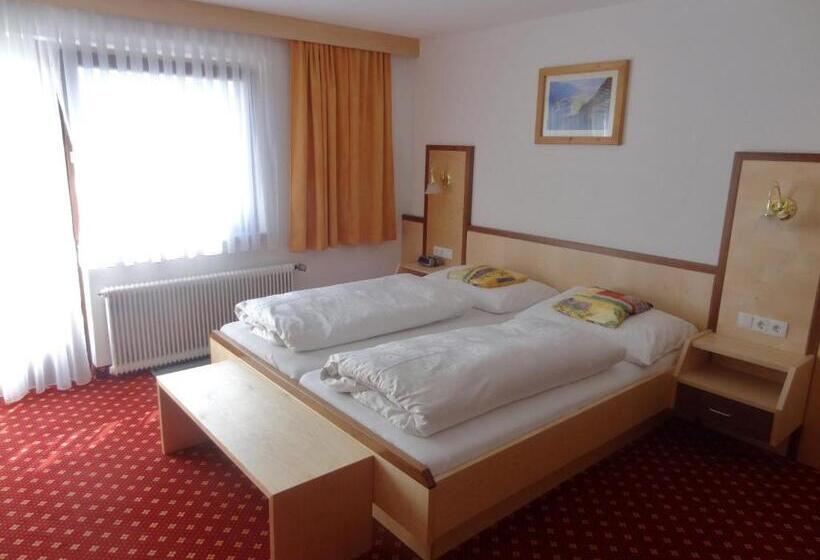 バルコニー付きスタンダードルーム, Pension Schöpf