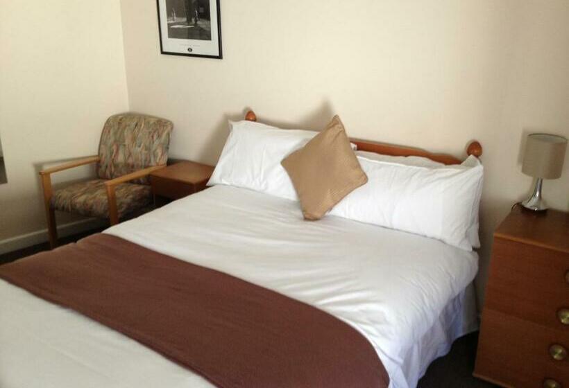 标准间, The Drovers Arms