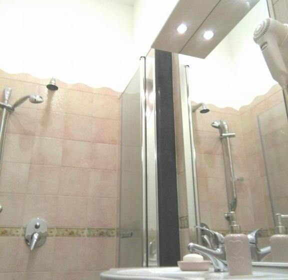 اتاق استاندارد با چشم‌انداز دریا, A Sorrento