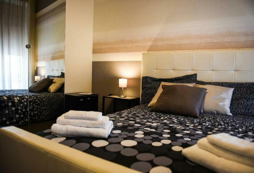 اتاق اکونومی, Il Duomo Salerno