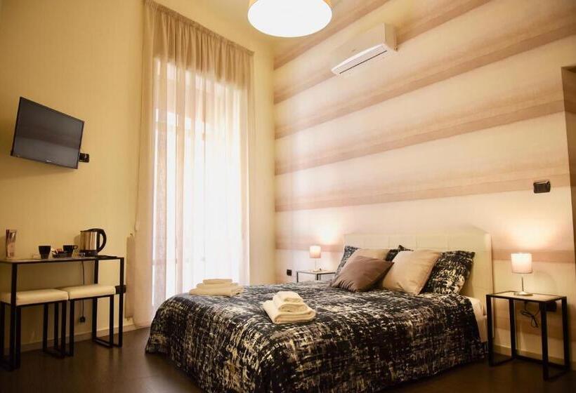 اتاق سوپریور با بالکن, Il Duomo Salerno