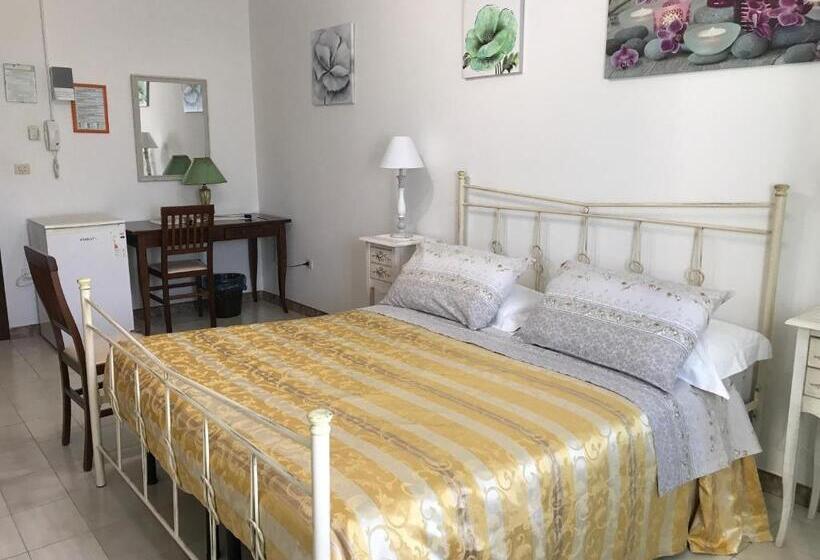 חדר סטנדרט, Albergo Europa