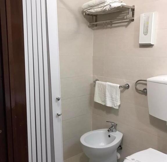 חדר סטנדרט יחיד, Albergo Europa