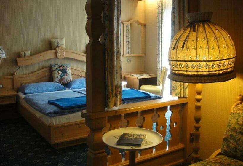 Семейный Номер, Garni Toni