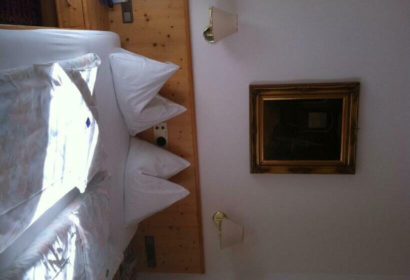 Номер Стандарт с Балконом, Serena