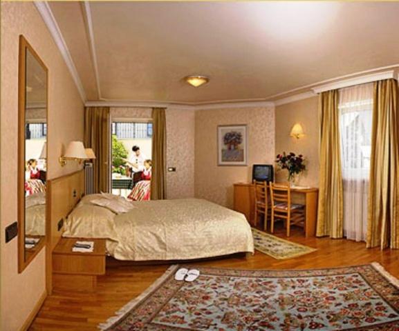 Четырехместный Номер Стандарт с Балконом, Serena