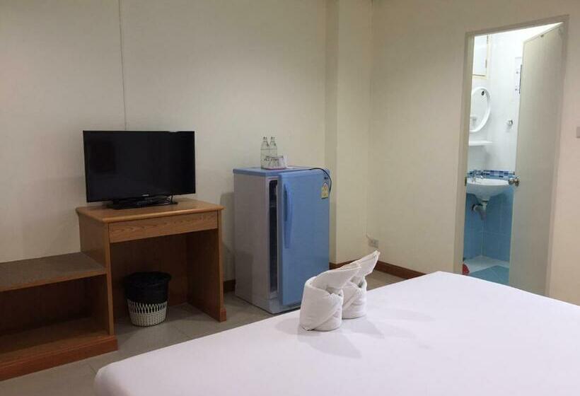 Deluxe Szoba, Surin Mansion