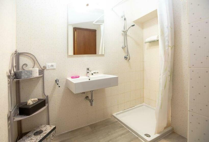 اتاق استاندارد, Giardino Giusti House & Court