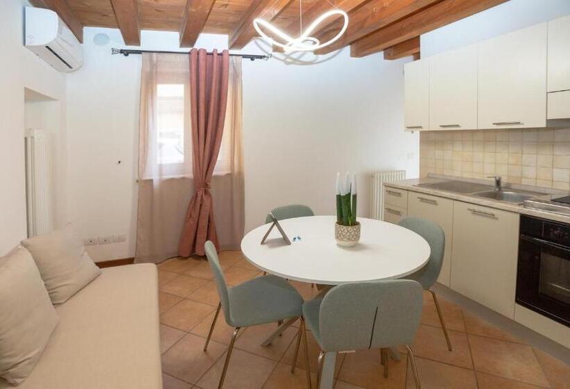 اتاق استاندارد, Giardino Giusti House & Court