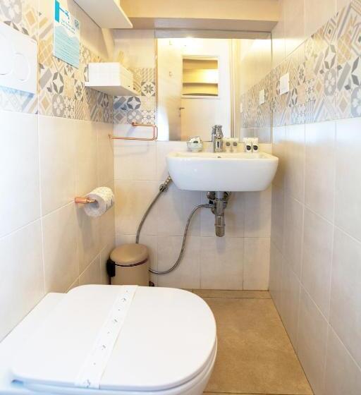 اتاق راحتی سه تخته, Giardino Giusti House & Court