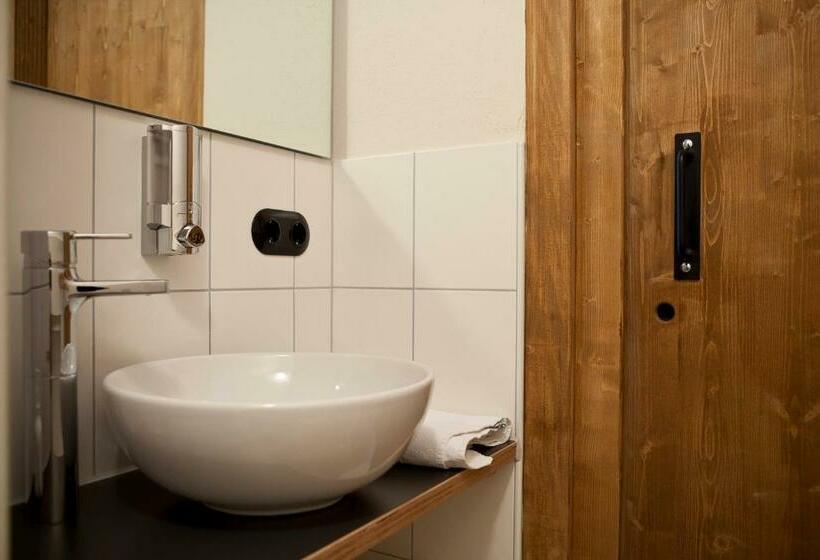 スタンダードルーム, Wannenkopfhütte