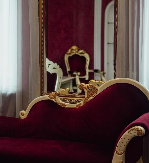 סוויטה, De Paris