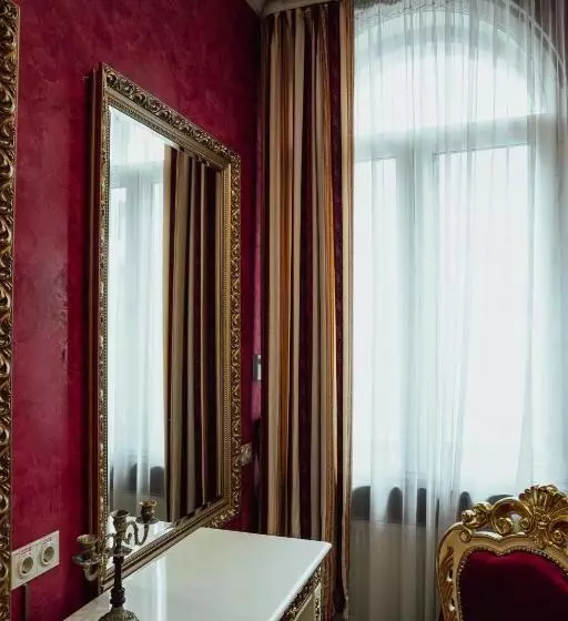 Sviitti, De Paris