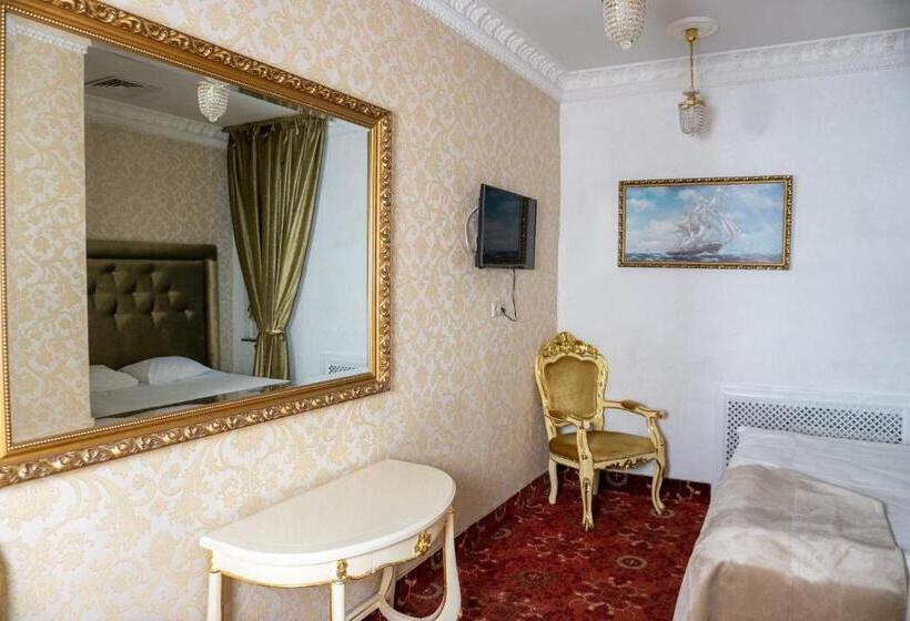 غرفة سوبيريور, De Paris