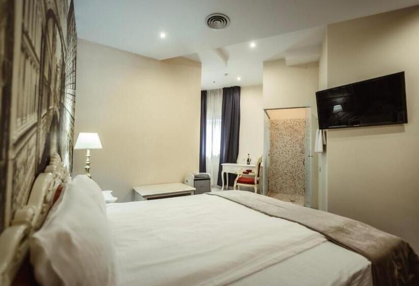 غرفة سوبيريور, De Paris