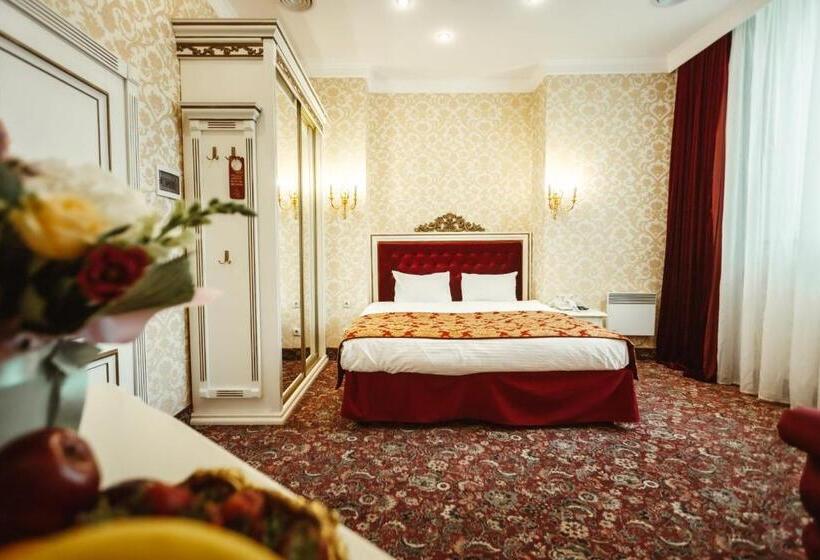 غرفة سوبيريور, De Paris