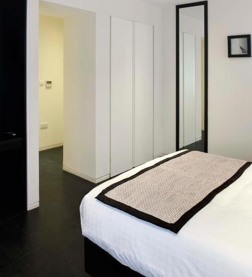 标准三人间, Nox Belsize Park